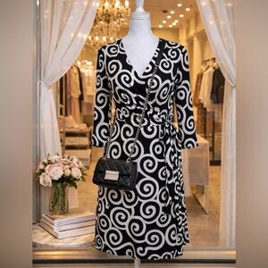 Michael Kors Black Quilted Chain Shoulder Bag